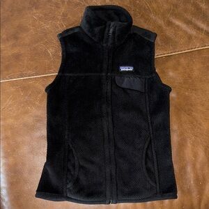 Patagonia women’s black XS re-tool polartec thermal pro fleece vest